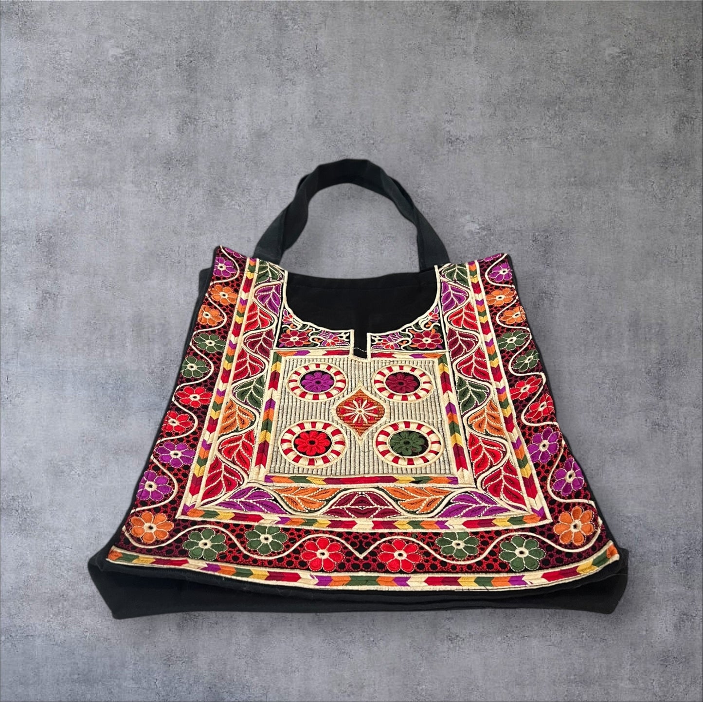 Tatreez Thob Large Tote