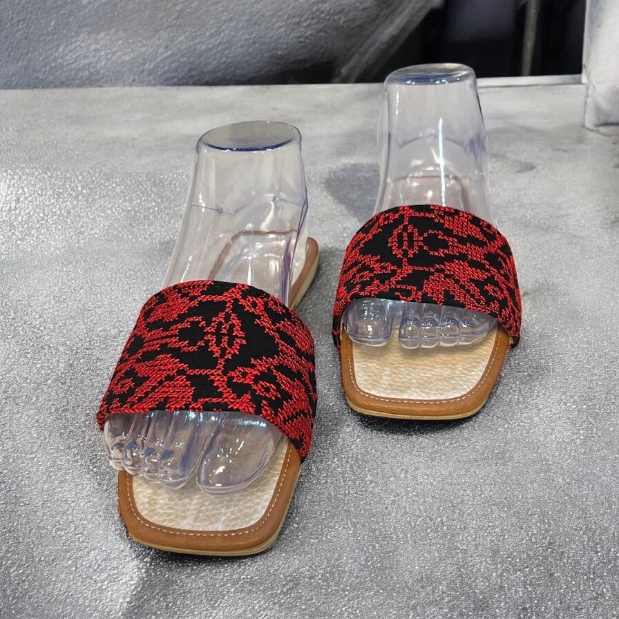 Tatreez Slippers