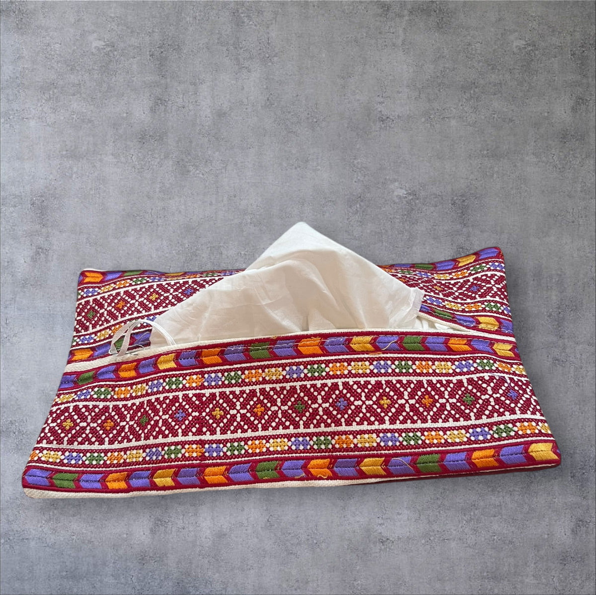 Tatreez Tissue Cover