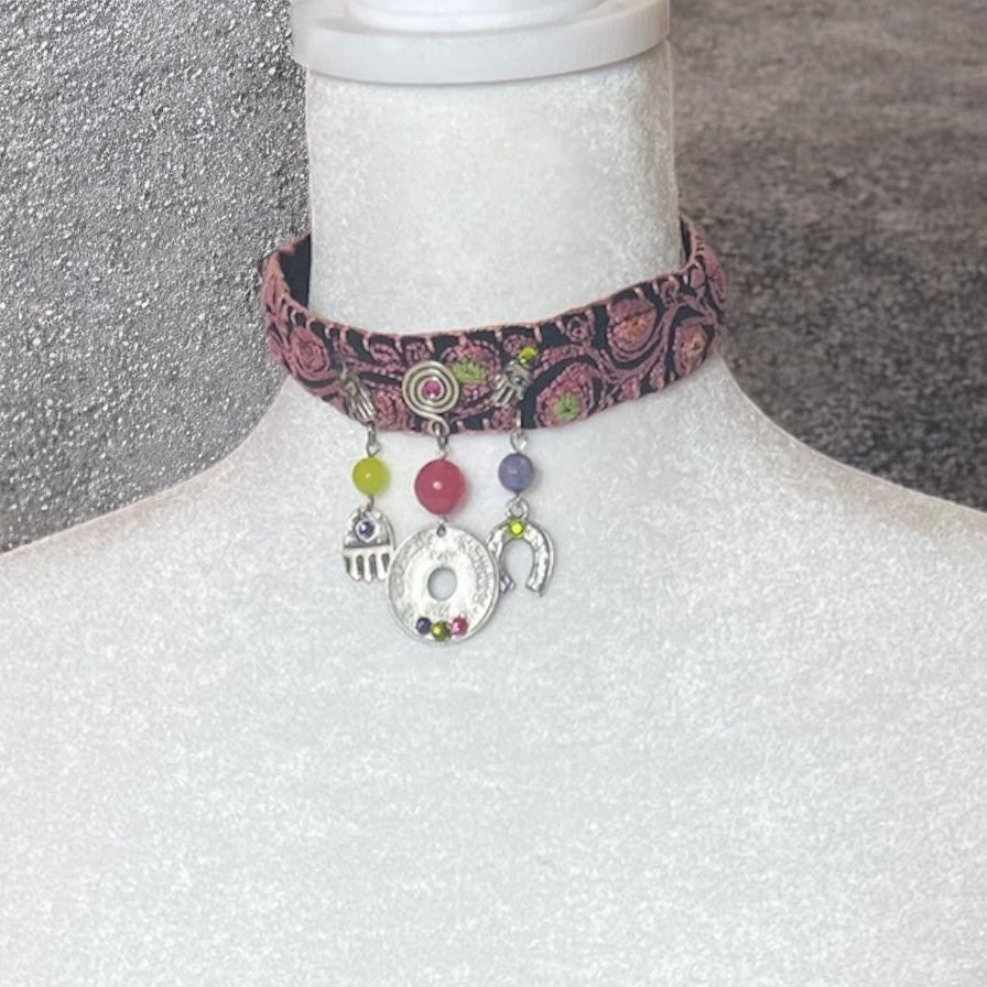 Tatreez Choker