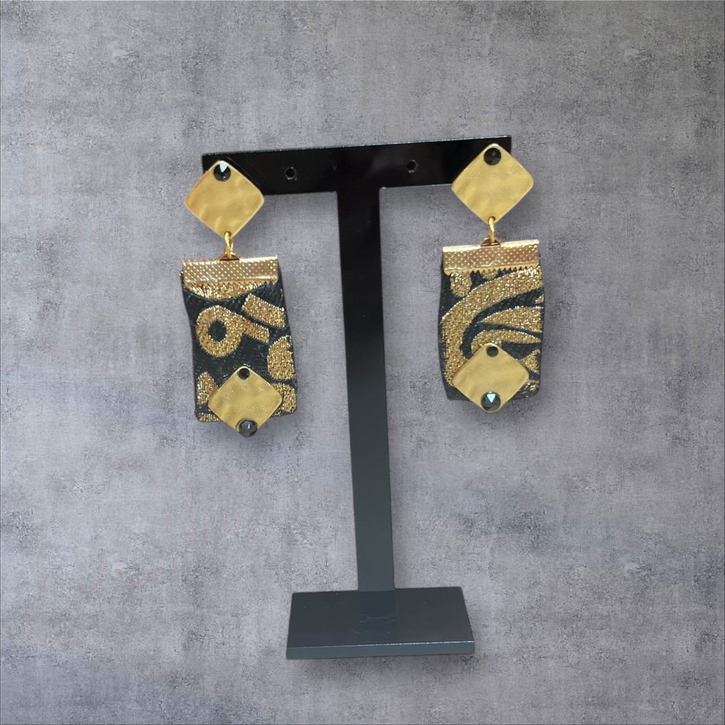 Calligraphy Earring