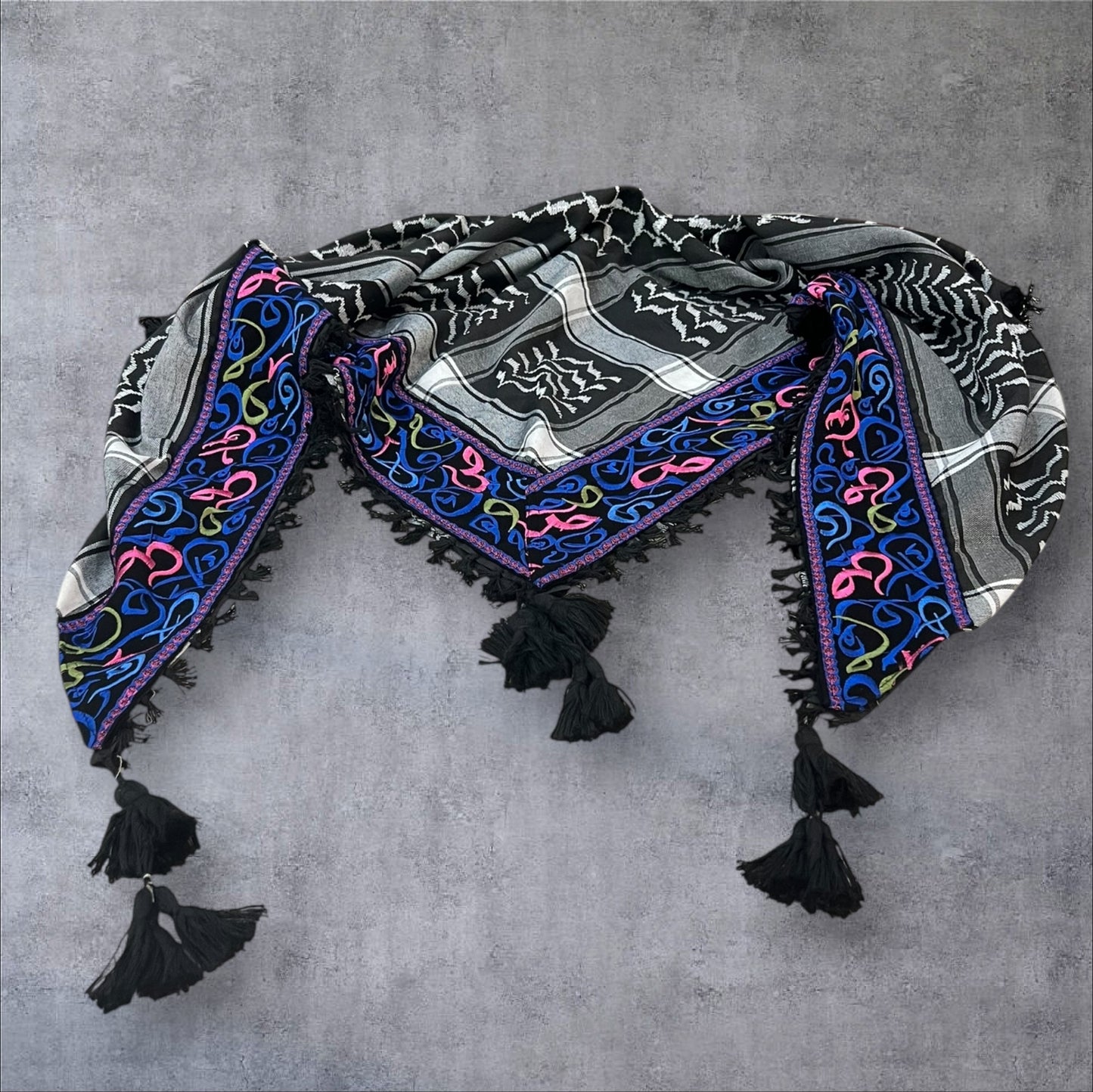 Arabic Calligraphy Keffieh