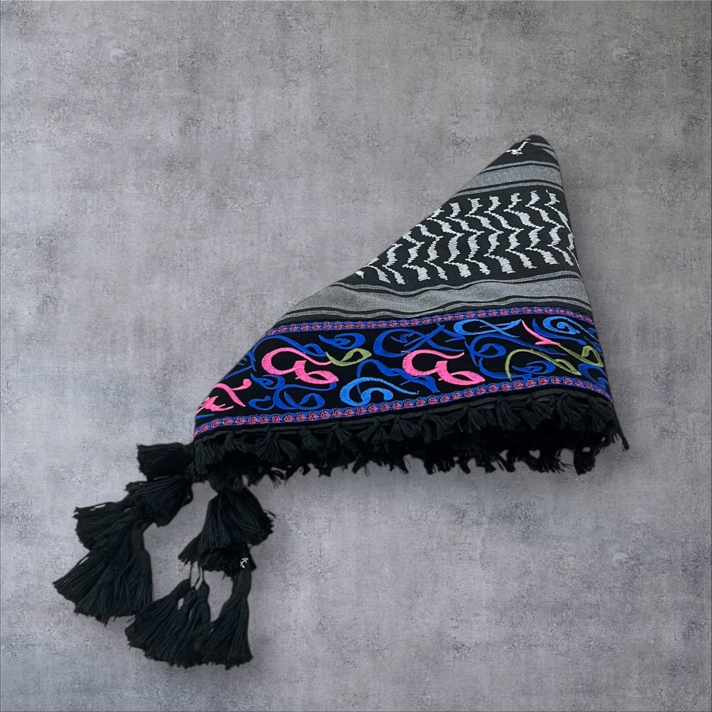 Arabic Calligraphy Keffieh