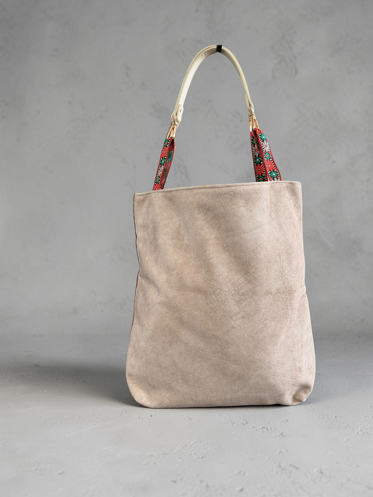 Rumman Thob Tote