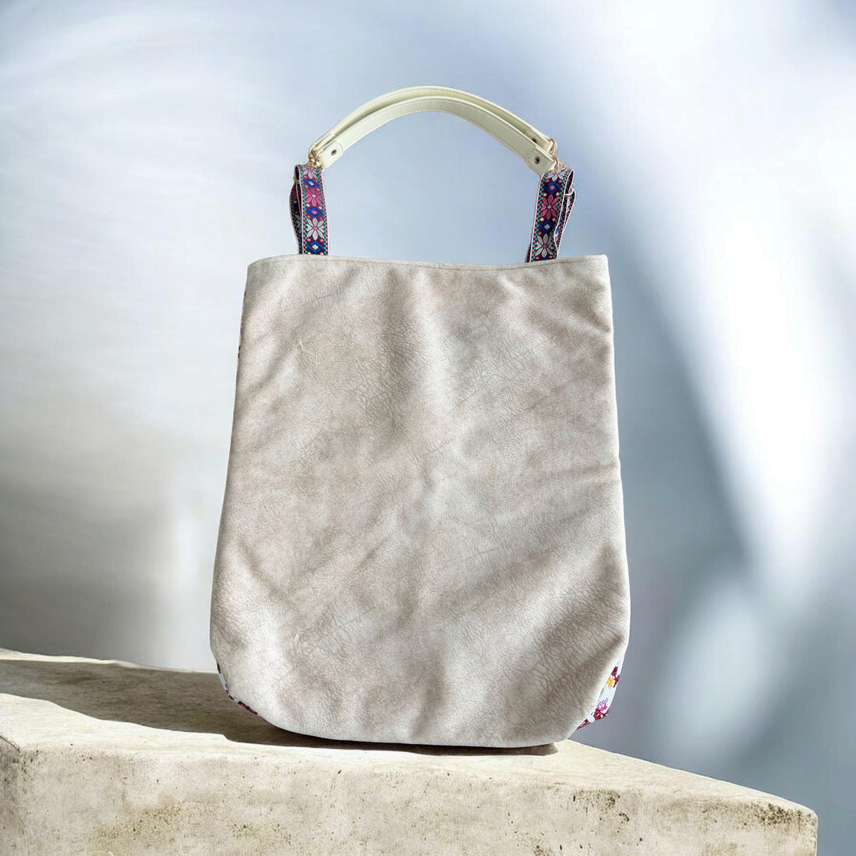 Juzdan Tote
