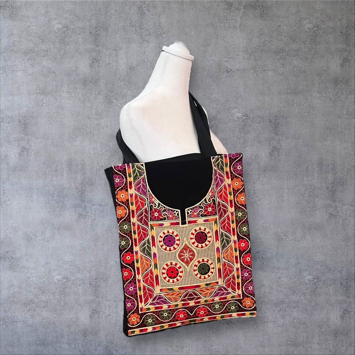 Tatreez Thob Large Tote