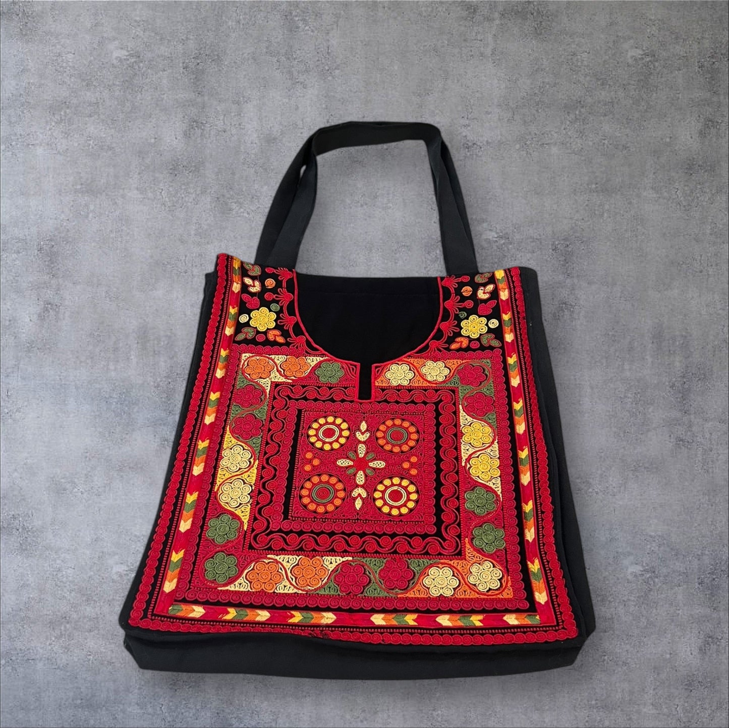 Tatreez Thob Large Tote