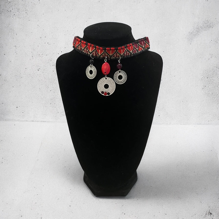 Tatreez Choker