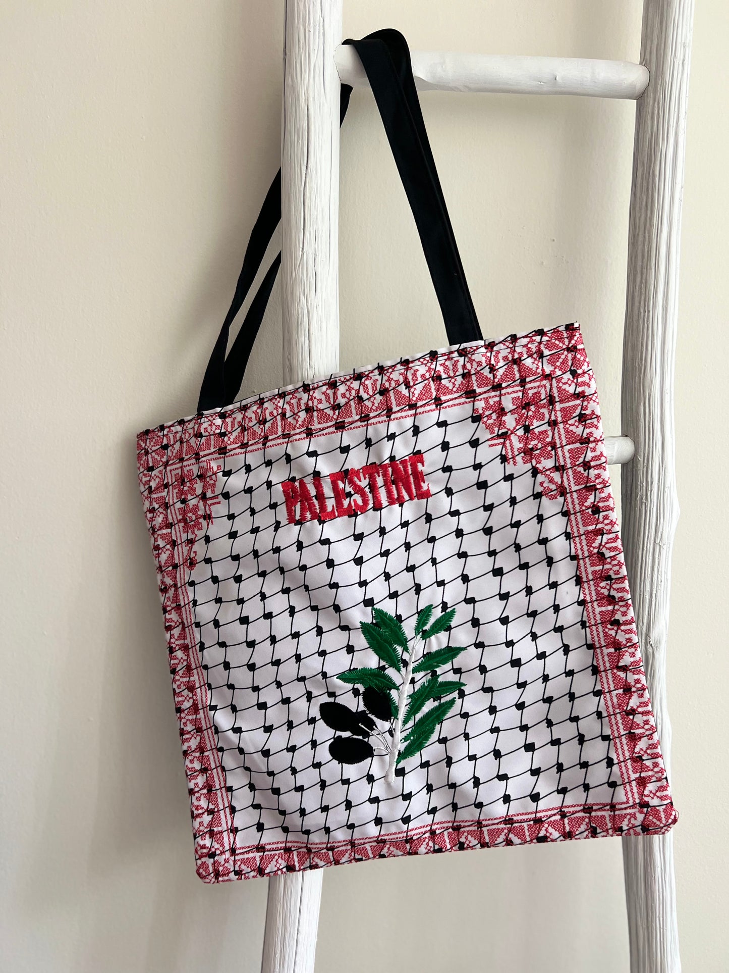 Pali Tote Bag