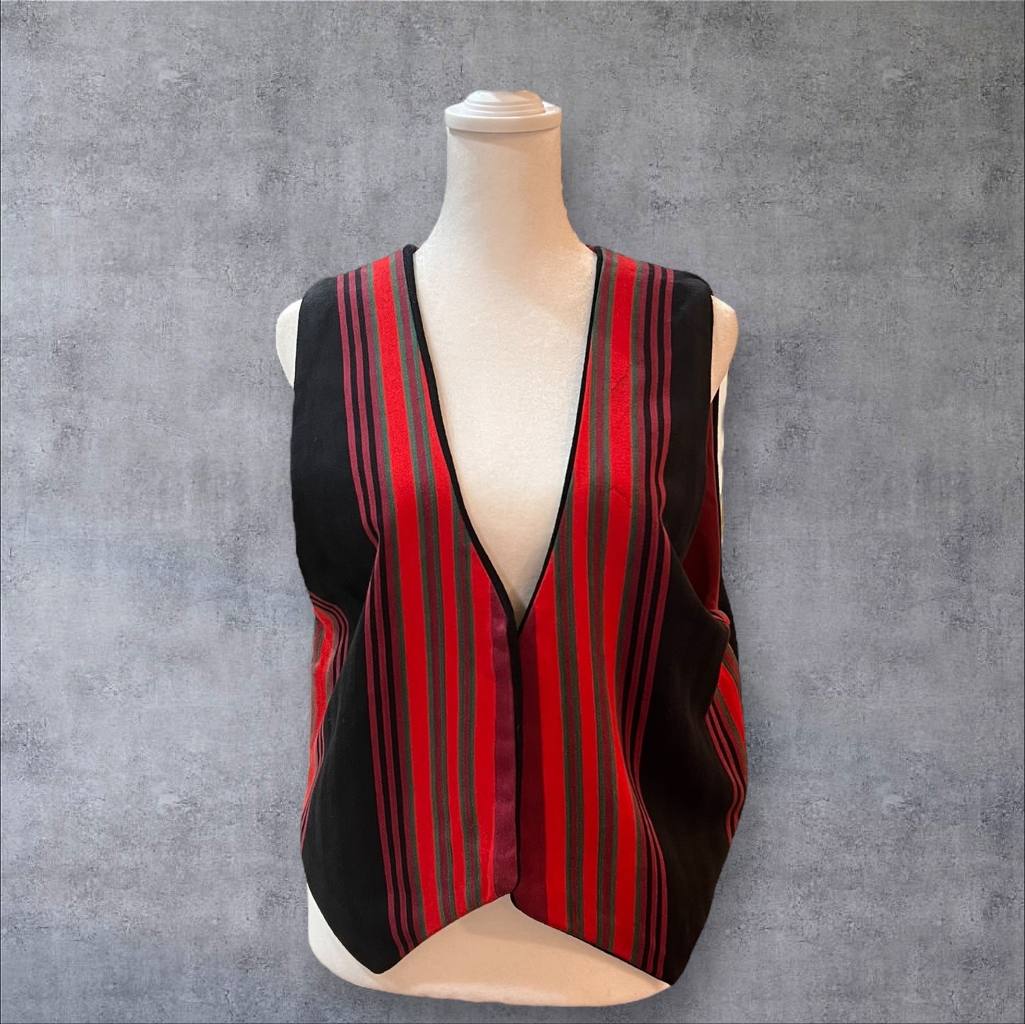 Tatreez Vest