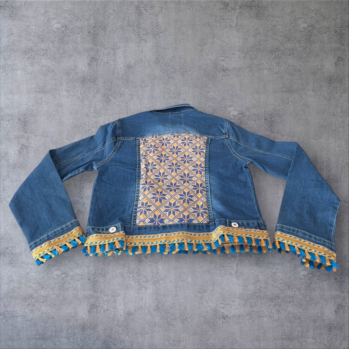 Tatreez Denim Jacket (Size Medium)
