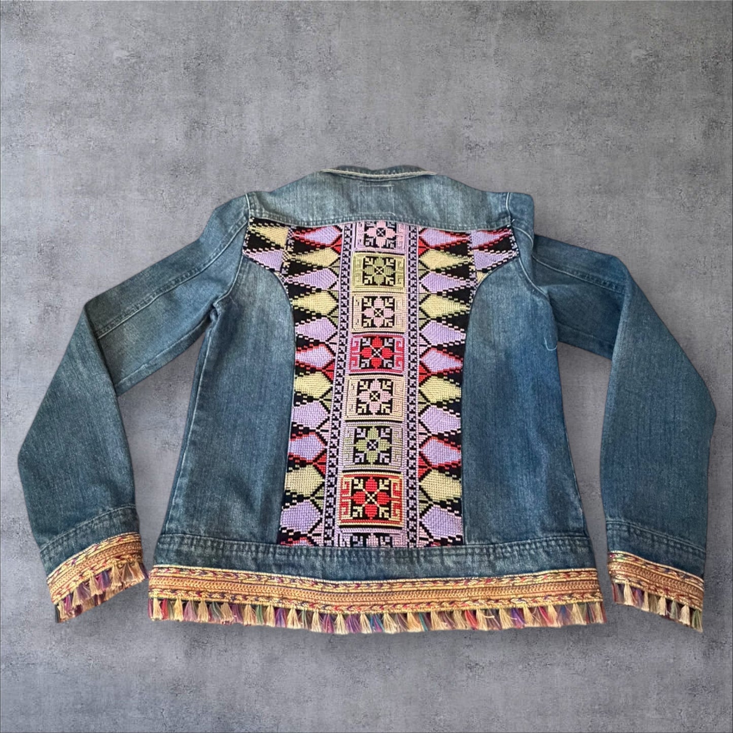 Tatreez Denim Jacket (Size Medium)