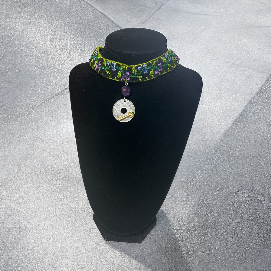 Tatreez Choker
