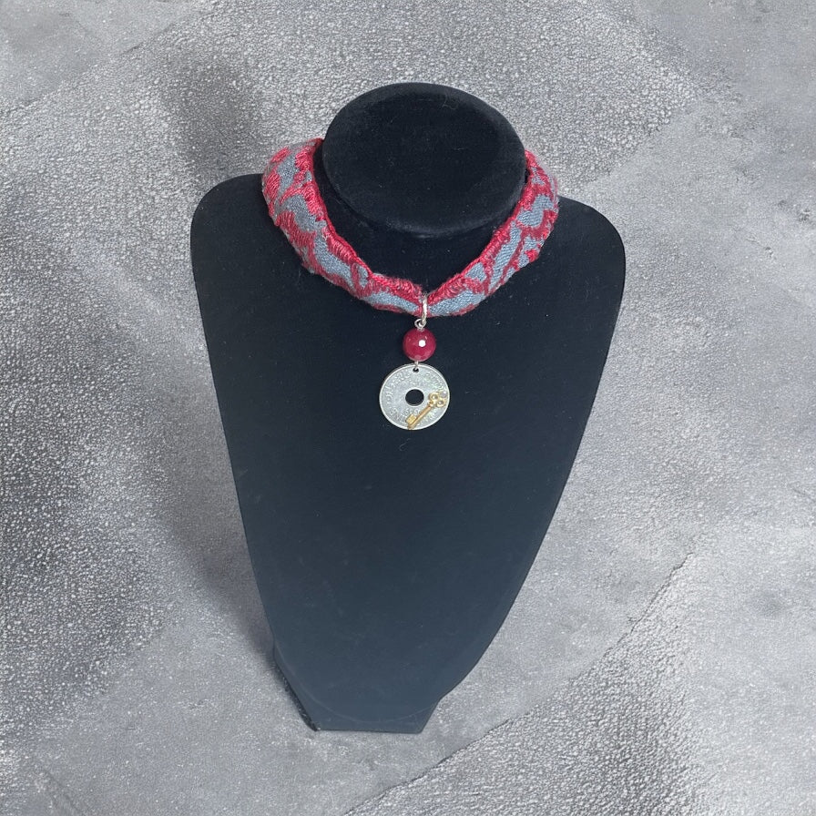 Tatreez Choker