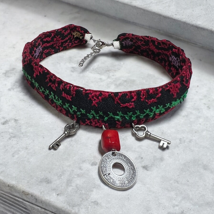 Tatreez Choker