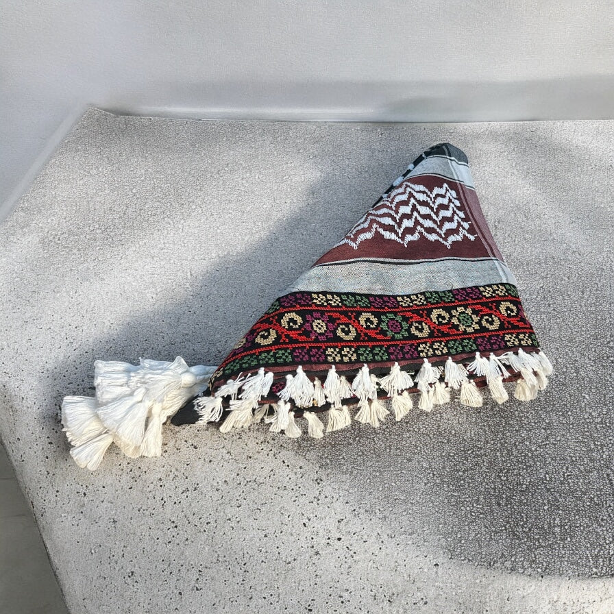 Tatreez Keffieh