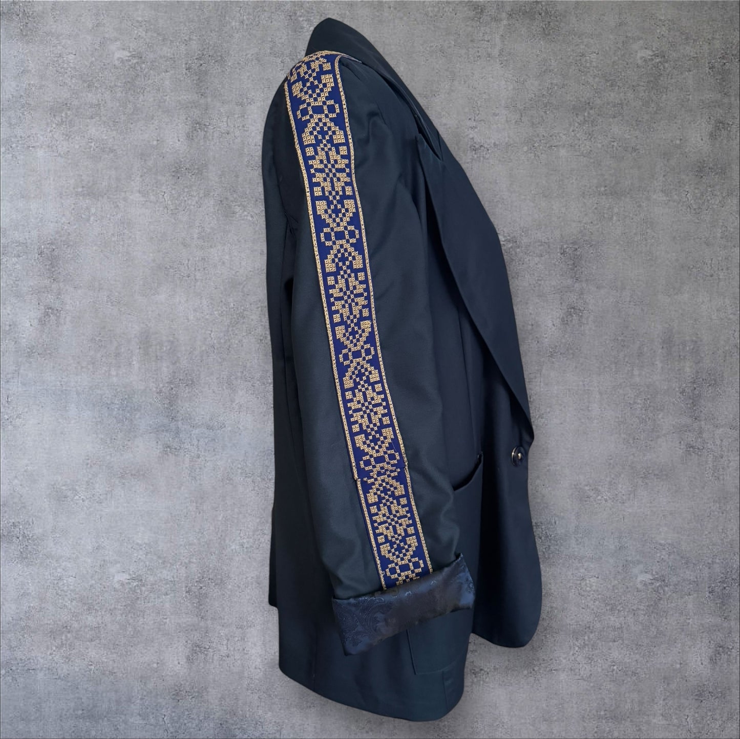 Tatreez Jacket (Medium)