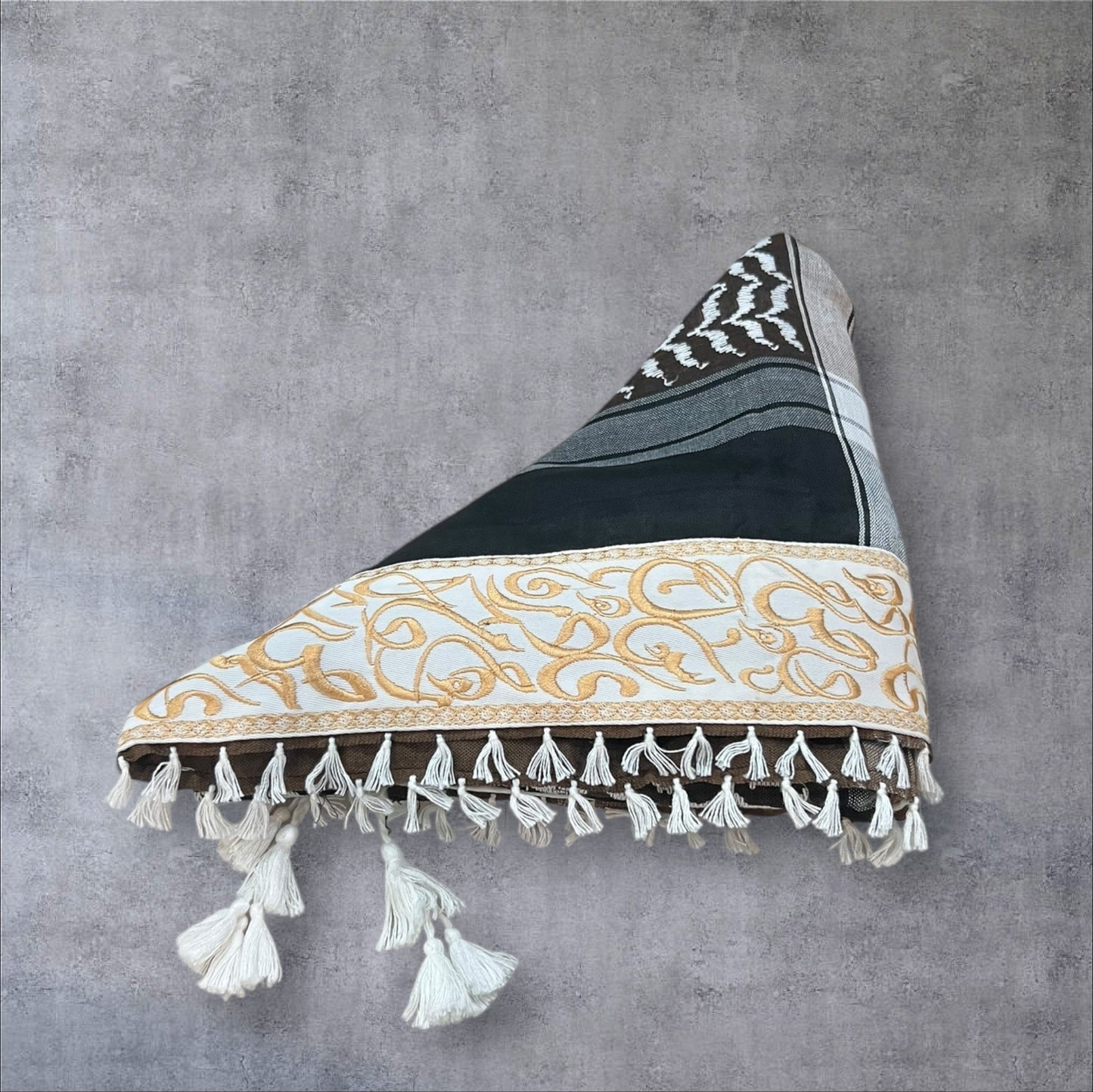 Arabic Calligraphy Keffieh