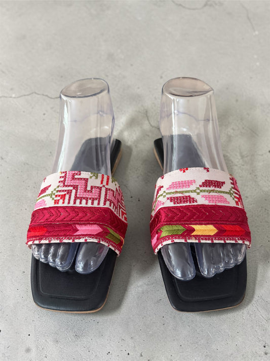 Tatreez Slippers US 6