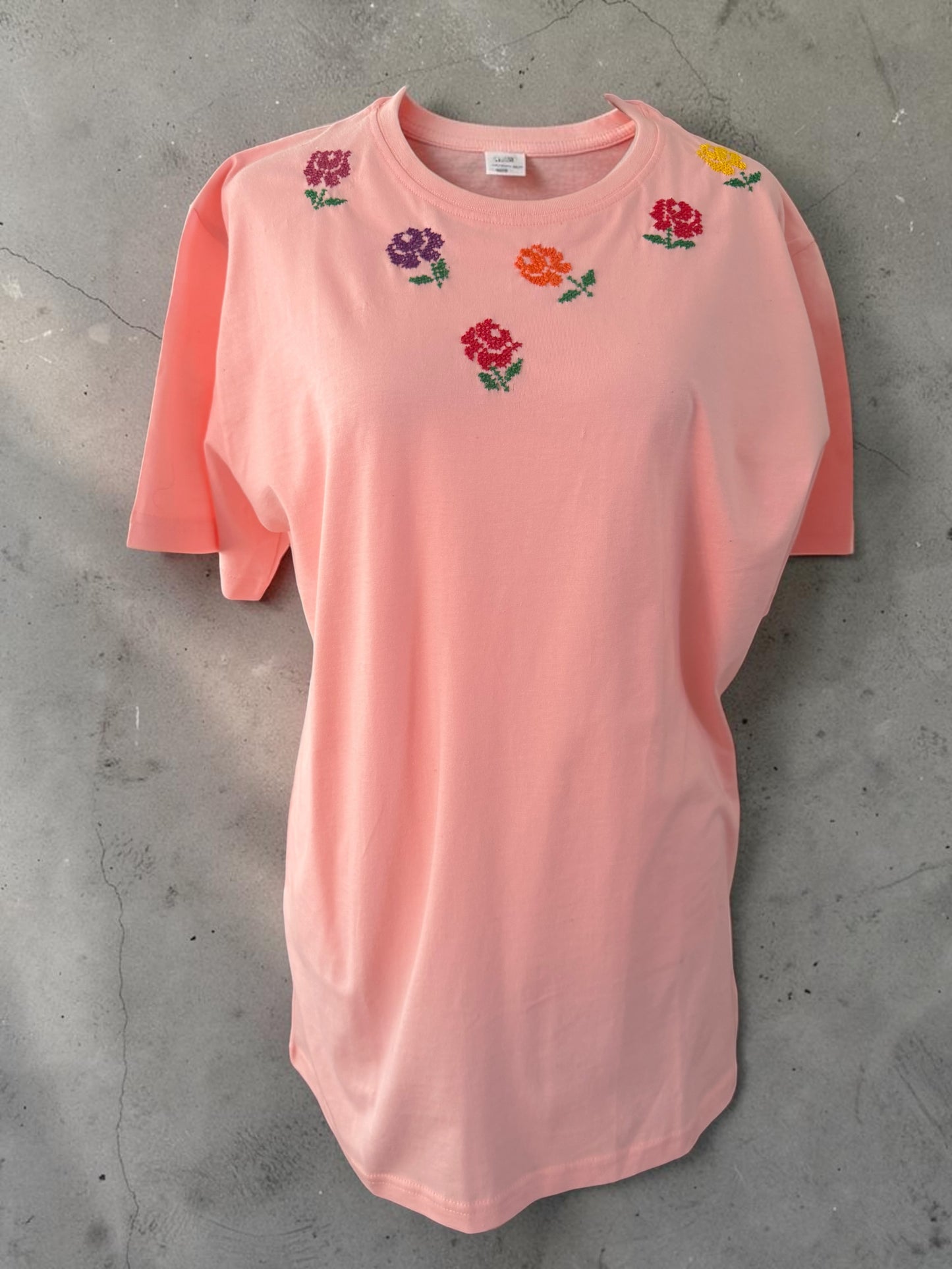 Tatreez T-Shirt Flowers
