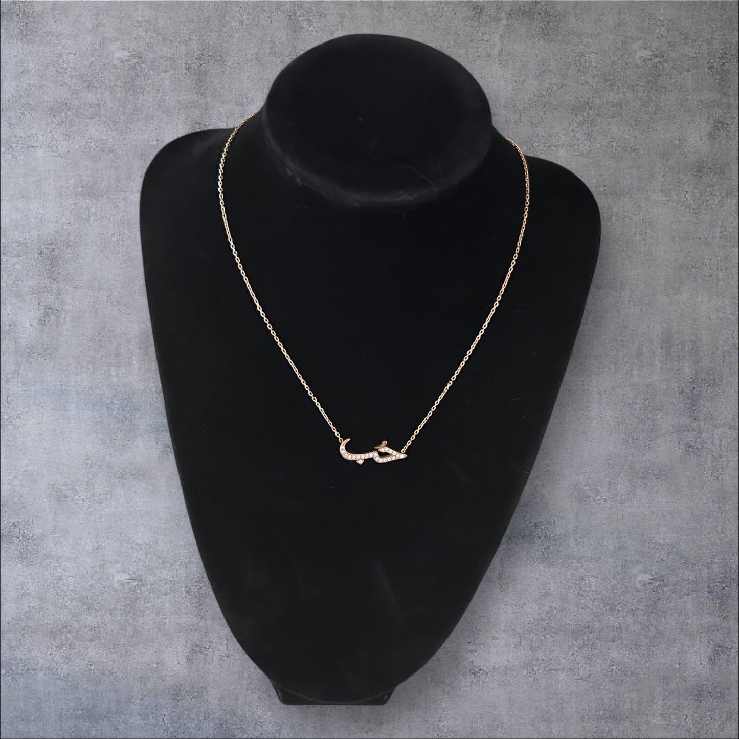 Hob Rose Gold Necklace