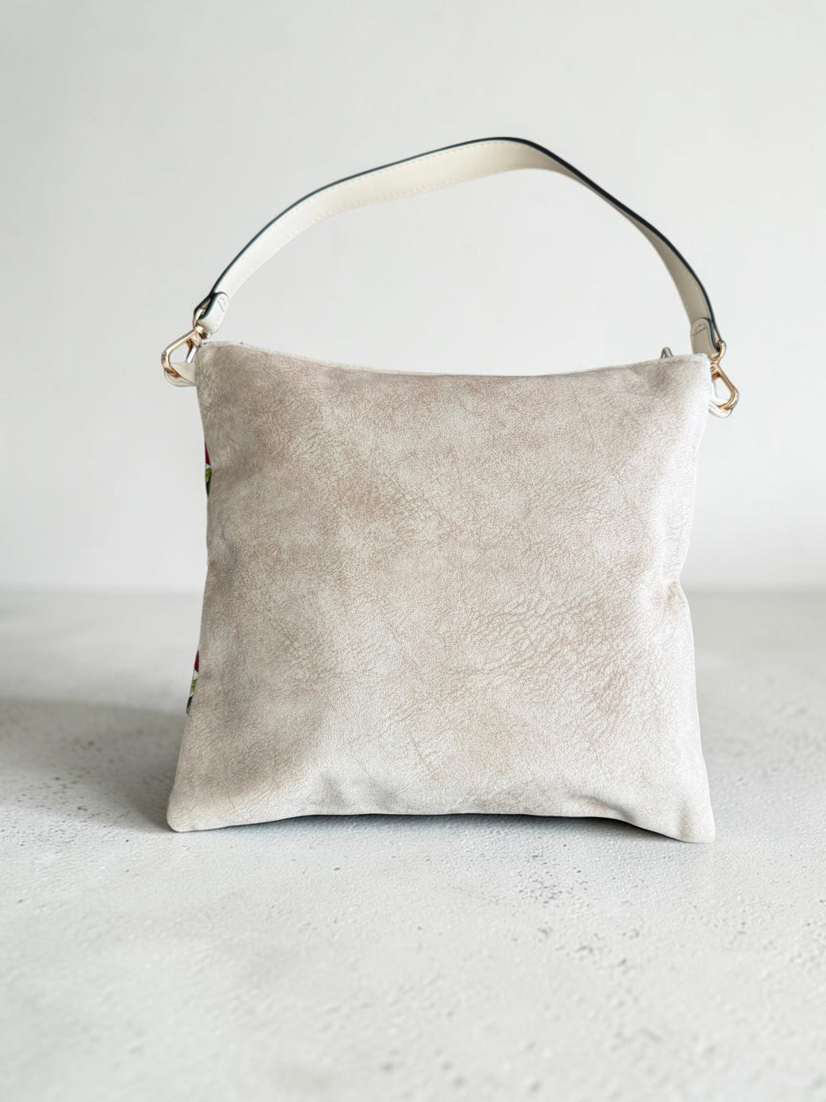 Rumman Shoulder Bag