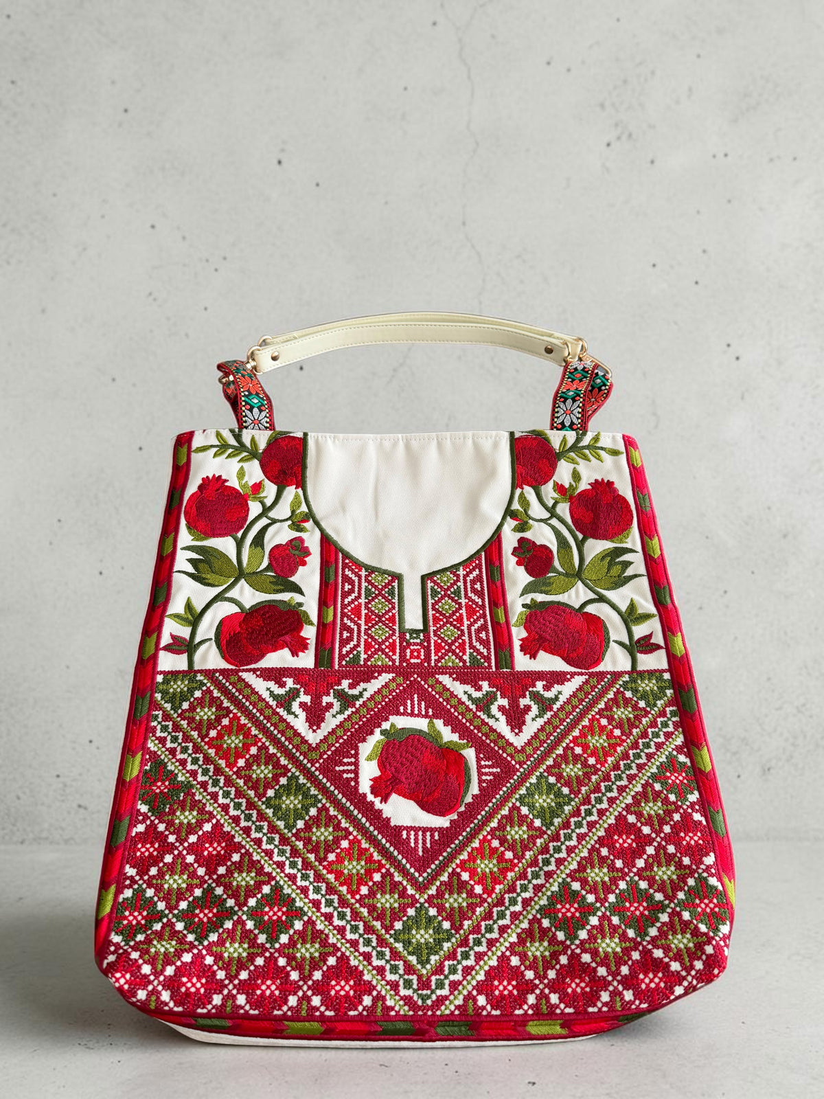 Rumman Thob Tote