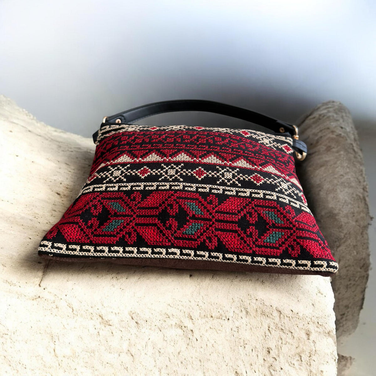 Hekayat Tatreez